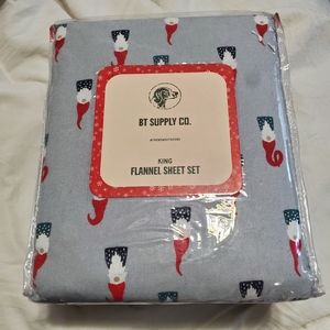 New Gnome King Size Flannel Sheets